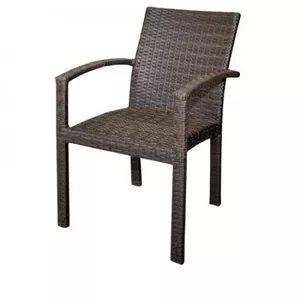 Столы и стулья из искусственного ротанга