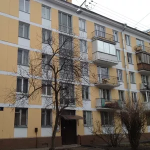 Продается двухкомнатная квартра на улице Типанова