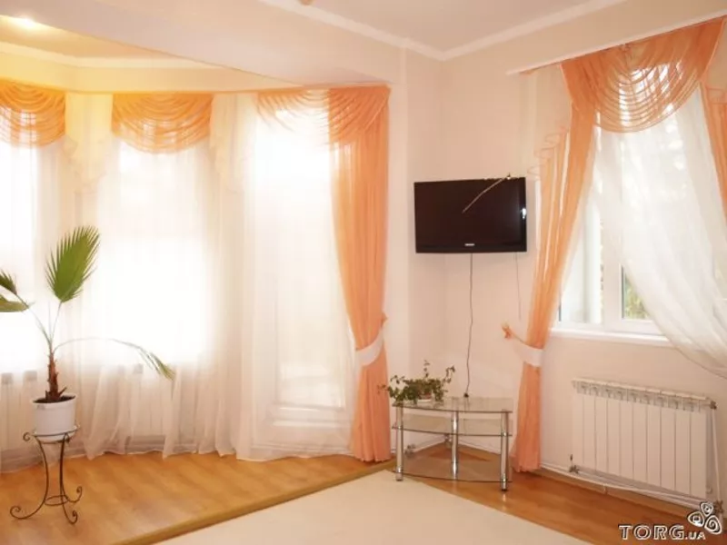 Продается  новый  добротный  3-этажный  дом в Севастополе 3