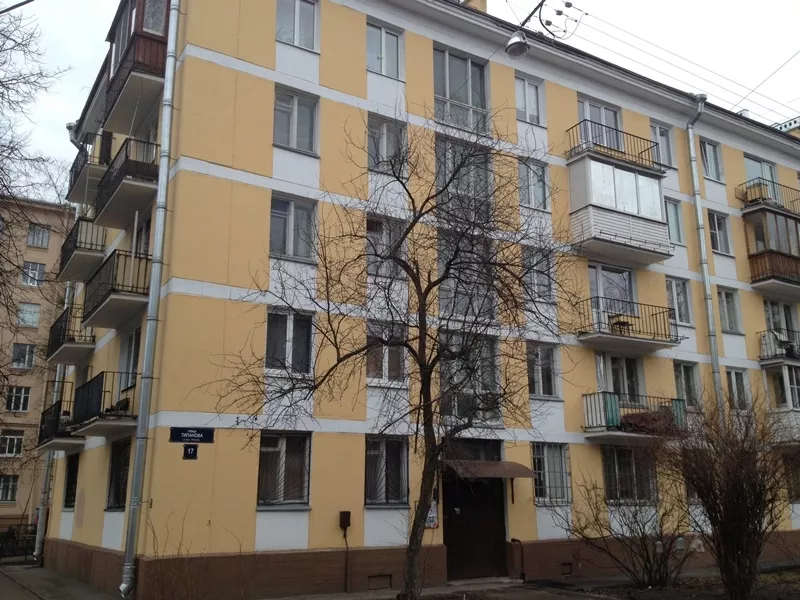 Продается двухкомнатная квартра на улице Типанова