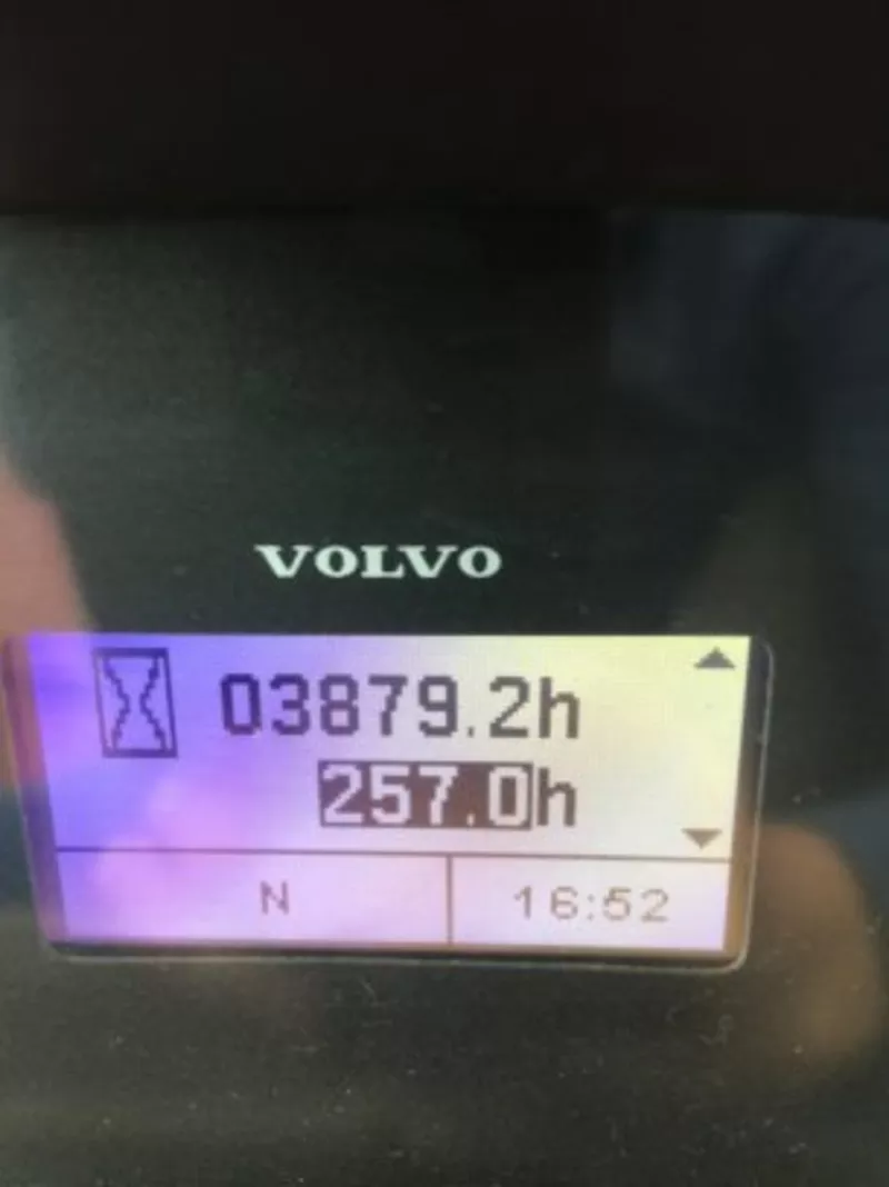 Экскаватор-погрузчик Volvo Bl61B  8