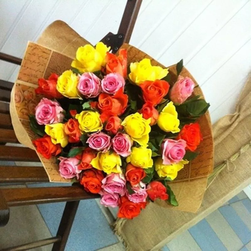 Розы и оригинальные букеты с бесплатной доставкой.
