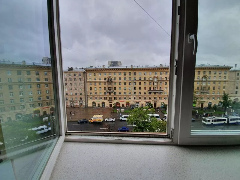  Продается 3-комнатная квартира в Санкт-Петербурге. 3