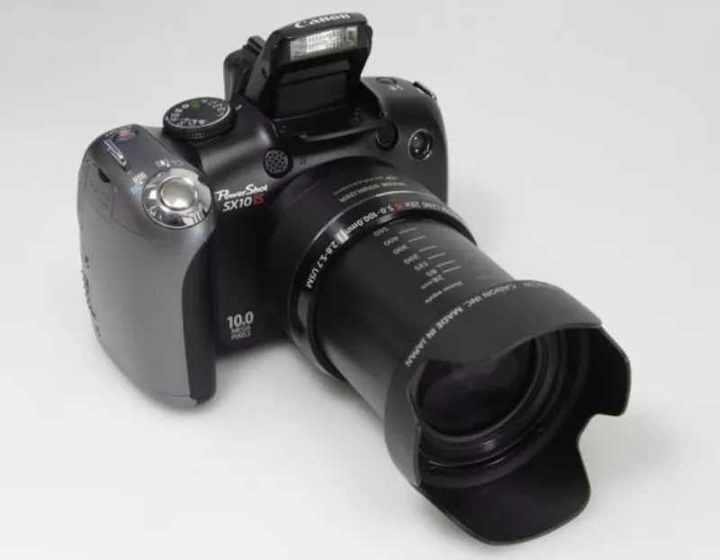 Продам фотоаппарат Canon power shot sx10is